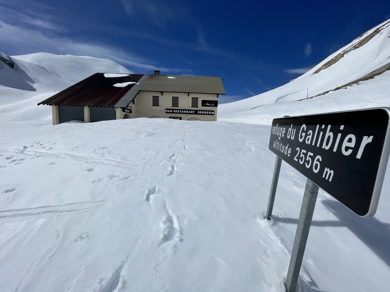 Refuge du Galibier, photo 1 sur 22